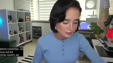 SABRINA online show from 12-18-25, 06:36