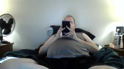 Snapshot of lonelyman91775 chatting on 05-15-26, 08:54 Lonely Man online show from 05-15-26, 08:54