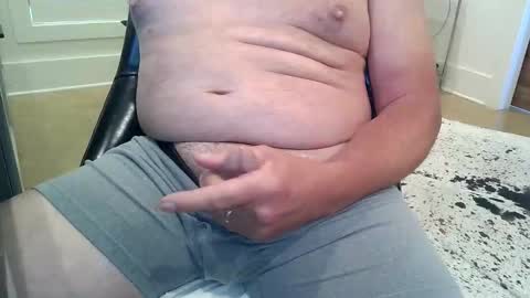 Snapshot of lonelytraveler69_ chatting on 04-09-26, 04:45 JustaGuyinMS online show from 04-09-26, 04:45