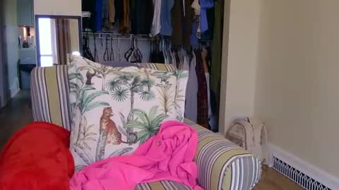 Cutenurse91 online show from 04-25-26, 12:52