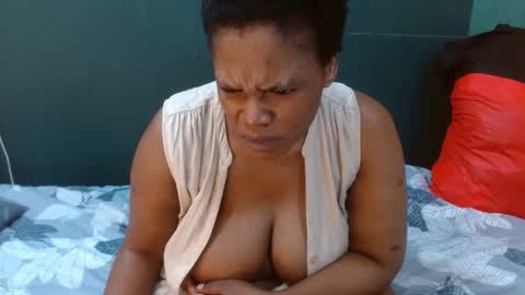 Longlip30 online show from 02-20-26, 06:26