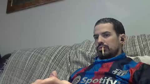 Alejandro Rulitos Twitter longnight55 Intagram 5longnight5 online show from 12-21-25, 11:01