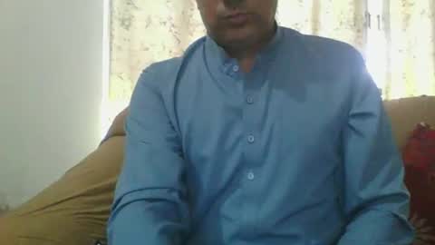 Snapshot of longthick1985 chatting on 03-29-26, 10:15 Lleida-man online show from 03-29-26, 10:15