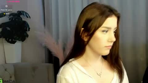 Luna online show from 08-09-26, 03:23