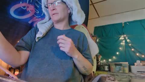 Snapshot of lononcashmere69 chatting on 12-03-24, 12:24 Londoncashmere69 online show from 12-03-24, 12:24