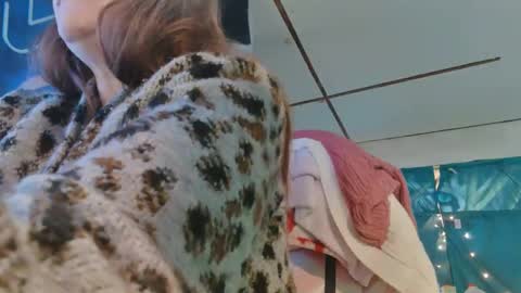 Snapshot of lononcashmere69 chatting on 01-31-25, 04:27 Londoncashmere69 online show from 01-31-25, 04:27