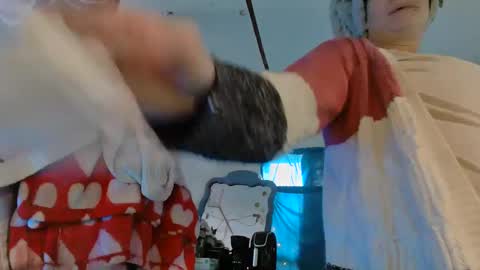 Snapshot of lononcashmere69 chatting on 02-28-25, 03:59 Londoncashmere69 online show from 02-28-25, 03:59