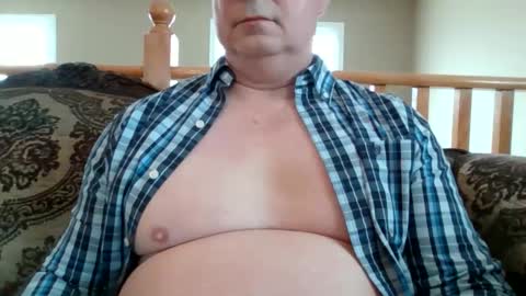 look823 online show from 04-15-26, 03:19