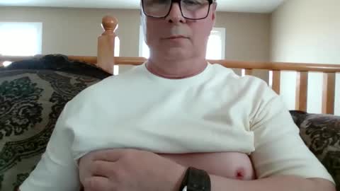 look823 online show from 05-26-26, 05:42