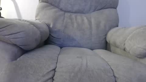 Snapshot of look_bigcock chatting on 12-28-24, 10:03 Seamus Love online show from 12-28-24, 10:03