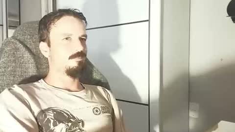 Lucas online show from 12-16-25, 12:54