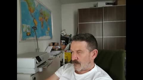 lookercgn online show from 12-24-24, 09:39