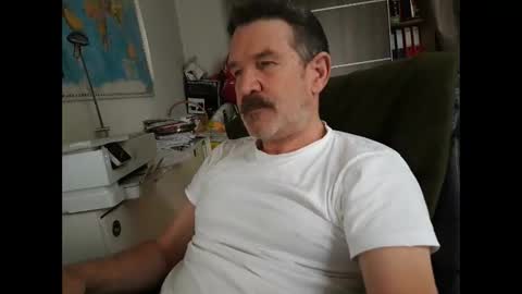 lookercgn online show from 01-06-25, 12:02