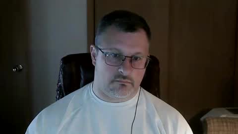 lookin75 online show from 10-27-25, 03:21