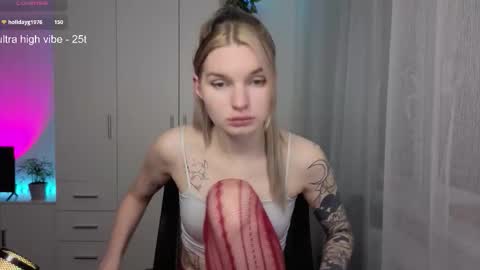 Luna online show from 03-04-26, 03:01