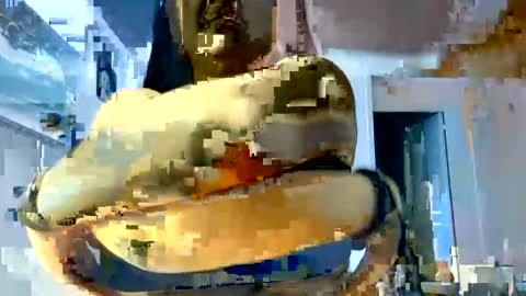 Snapshot of loolaunshaved chatting on 07-27-26, 07:32 loolaunshaved online show from 07-27-26, 07:32