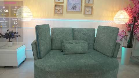 Snapshot of loonanyx chatting on 09-09-25, 11:32 Loona Nyx online show from 09-09-25, 11:32