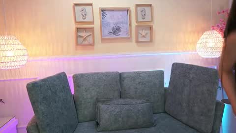 Snapshot of loonanyx chatting on 09-11-25, 11:32 Loona Nyx online show from 09-11-25, 11:32