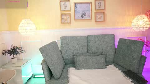 Snapshot of loonanyx chatting on 09-30-25, 11:37 Loona Nyx online show from 09-30-25, 11:37