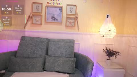 Snapshot of loonanyx chatting on 10-11-25, 11:31 Loona Nyx online show from 10-11-25, 11:31