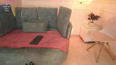 Snapshot of loonanyx chatting on 11-01-25, 11:34 Loona Nyx online show from 11-01-25, 11:34