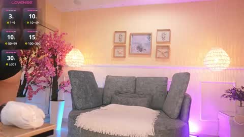 Snapshot of loonanyx chatting on 11-20-25, 11:32 Loona Nyx online show from 11-20-25, 11:32