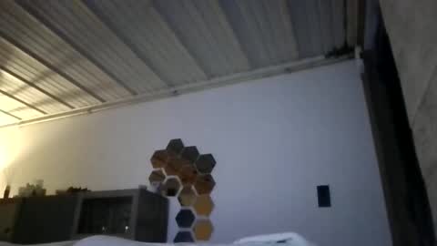 loonelyy online show from 01-07-26, 08:00