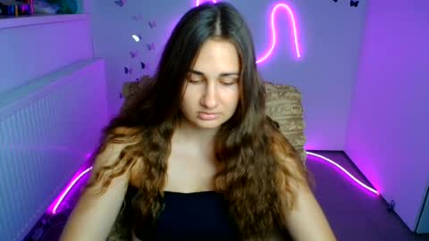 Snapshot of lora_kisses chatting on 07-02-26, 05:57 Lora online show from 07-02-26, 05:57