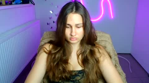 Snapshot of lora_kisses chatting on 07-07-26, 05:32 Lora online show from 07-07-26, 05:32