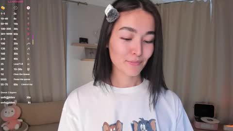 Lora control 2 min for every new Fan Club subscriber online show from 02-19-26, 08:32