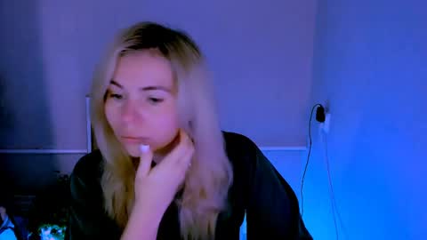 Snapshot of loraboyar chatting on 06-01-26, 04:25 Lora online show from 06-01-26, 04:25