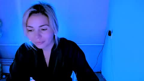 Snapshot of loraboyar chatting on 06-12-26, 02:43 Lora online show from 06-12-26, 02:43