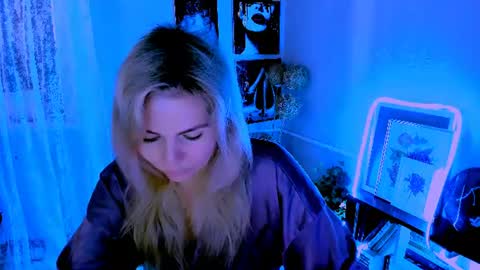 Snapshot of loraboyar chatting on 06-18-26, 02:34 Lora online show from 06-18-26, 02:34