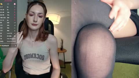 Lora online show from 02-16-26, 10:55