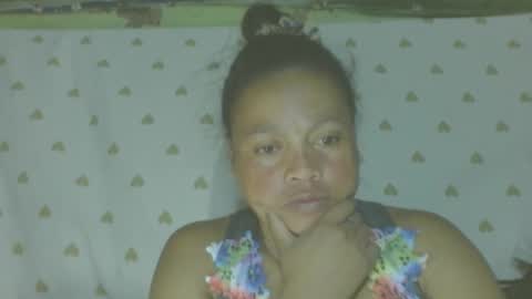 LorahVane online show from 05-06-26, 12:10