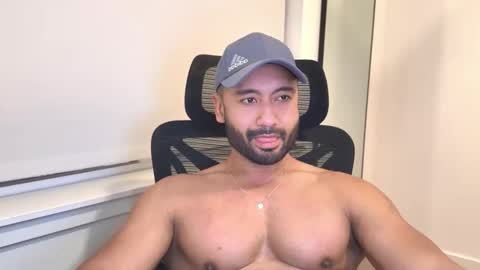 Snapshot of lordcalepecs chatting on 05-31-26, 08:43 Cale online show from 05-31-26, 08:43