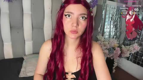 Snapshot of loren_jacksoon chatting on 05-20-26, 01:06 Loren online show from 05-20-26, 01:06