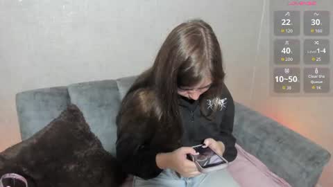 Snapshot of loren_jacksoon chatting on 07-18-26, 12:42 Loren online show from 07-18-26, 12:42