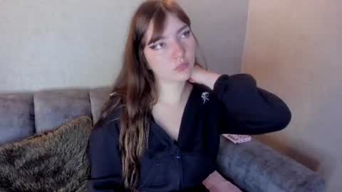 Snapshot of loren_jacksoon chatting on 08-01-26, 07:35 Loren online show from 08-01-26, 07:35