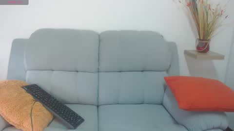 Loren online show from 08-04-26, 03:47