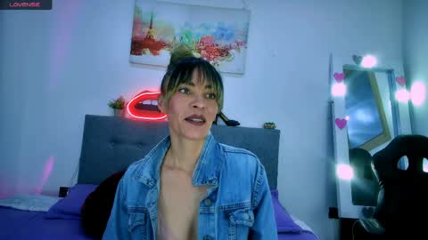 Snapshot of lorena_sweet3 chatting on 04-23-26, 01:46 lorena_sweet3 online show from 04-23-26, 01:46