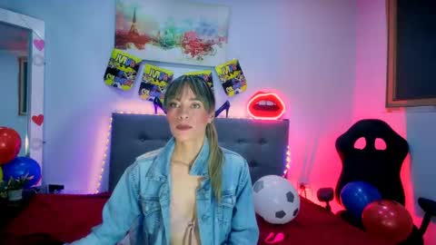 Snapshot of lorena_sweet3 chatting on 07-04-26, 02:23 lorena_sweet3 online show from 07-04-26, 02:23
