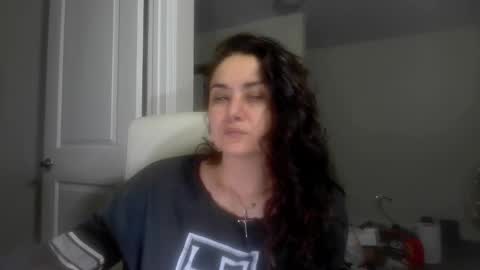 lorenlovely online show from 12-15-25, 10:14