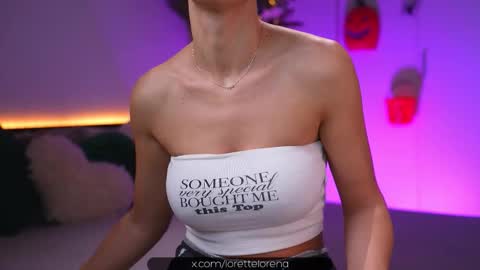 LoretteLorena online show from 10-27-25, 06:06