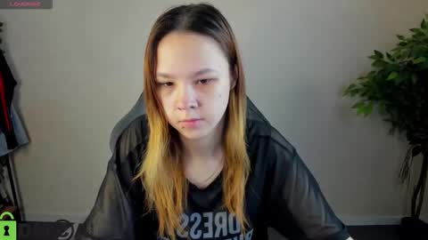 LORI online show from 02-03-26, 06:11