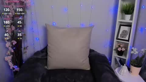 Snapshot of lori_hells chatting on 03-06-26, 03:25 Lori online show from 03-06-26, 03:25