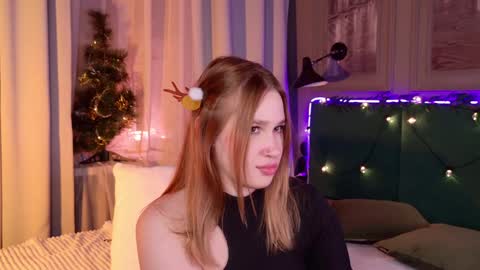 Snapshot of lori_mason chatting on 12-30-24, 10:45 Lori online show from 12-30-24, 10:45