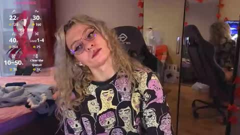 Snapshot of lori_myaf chatting on 09-24-25, 03:15 Lori -----------------------------------    online show from 09-24-25, 03:15