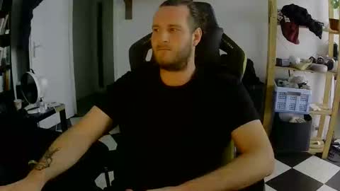 Lorigon online show from 09-14-25, 06:34