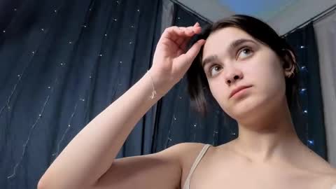 Snapshot of lorindastanke chatting on 04-12-26, 07:19 Nicole online show from 04-12-26, 07:19